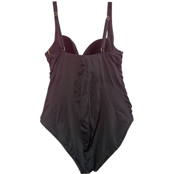 La Blanca Black One-Piece Swimsuit - Picture 5 of 6